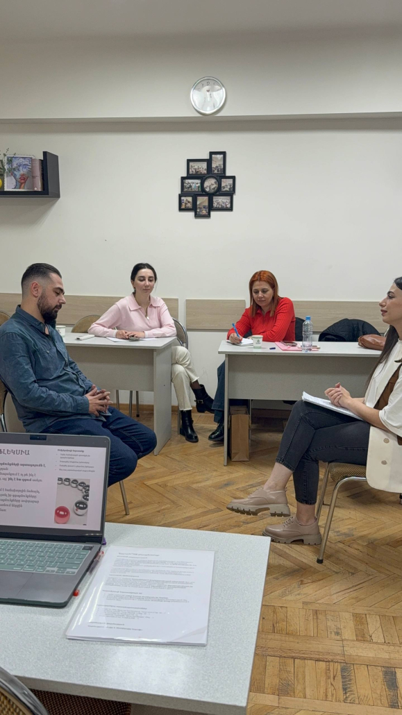 photo_5238006604148444339_w